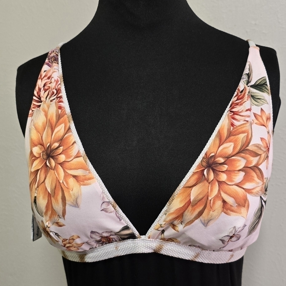Maaji Cottage Garden Standard Fixed Triangle Revers Top with Removable Soft Cups - Picture 6 of 10